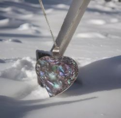 ABALONE HEART SILVER PENDANT & 16
