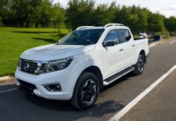 NISSAN NAVARA DOUBLE CAB PICK-UP TEKNA 2.3 DCI 190 TT 4WD AUTO