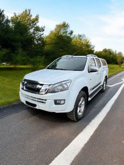 2015 ISUZU D-MAX YUKON TWIN TURBO D/C TD >>--NO VAT ON HAMMER--<<