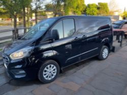 FORD TRANSIT CUSTOM 300 LIMITED ECOBLUE AUTOMATIC – 2021 (71 REG) – BLACK METALLIC