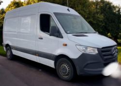 2020 (20 REG) MERCEDES-BENZ SPRINTER CDI 314 9G-TRONIC AUTO – L2H2 MWB