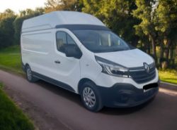 2019 RENAULT TRAFIC LH30 ENERGY DCI 145 HIGH ROOF BUSINESS VAN **(ONLY 72K MILEAGE)**