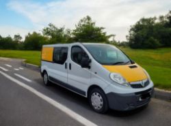 2013 (63) VAUXHALL VIVARO 2900 115BHP 2.2 LWB CREW VAN >>--NO VAT ON HAMMER--<<