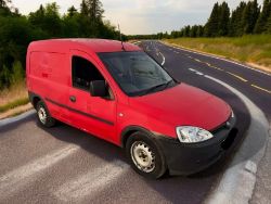2011 VAUXHALL COMBO CDTI VAN – 76K MILES