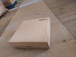 250 X FLAT PACKED CARDBOARD BOXES SIZE 47X47X11CM