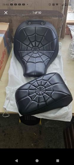 C.C RIDER-BLACK LEATHER SEAT SET PILLION FIT FOR HARLEY FATBOY 2018-2024 -NEW