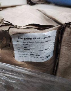 JOBLOT OF 180 -POLYPIPE VENTILATION - 204 X60 MM HORIZONTAL 90 DEGREE - WHITE