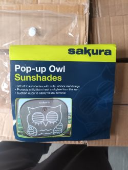 MIXED PALLET 378 X SUNSHADES & 480 X WALL BRACKETS SEE DESCRIPTION