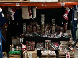 BRANDED PRODUCTS LIGHTS, DECORATIONS, WATER SPINNERS, LIGHT SCULPTURES & MUCH MORE! £2750