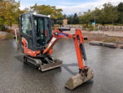 KUBOTA KX016-4 1.6T MINI EXCAVATOR – 2018 – 2135 HOURS – FULL CAB + EXTENDING UNDERCARRIAGE
