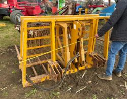 PUSH-OFF BUCKRAKE