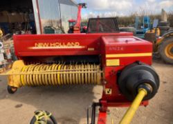 NEW HOLLAND 575 BALER