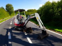 TAKEUCHI TB216 1.8T MINI EXCAVATOR (2021) – 1025 HOURS
