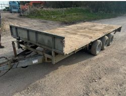 2006 IFOR WILLIAMS TRI-AXLE FLATBED TRAILER – 16FT X 6FT 6IN