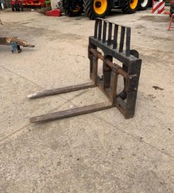 PALLET FORKS