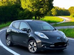 2015 NISSAN LEAF 24KWH TEKNA AUTO – ELECTRIC HATCHBACK >>--NO VAT ON HAMMER--<<