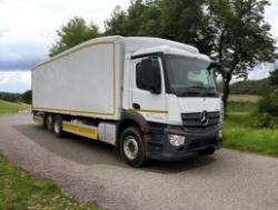 2017 MERCEDES-BENZ ANTOS 2532 6X2 28FT FRIDGE TRUCK – >>--NO VAT ON HAMMER--<<