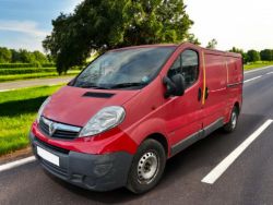 2013 VAUXHALL VIVARO 2.0CDTI 90BHP – 13 REG