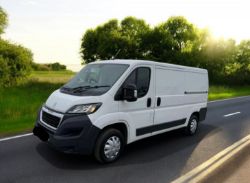 2015 (15 PLATE) PEUGEOT BOXER 330 L2H1 MWB HDI 2.2 110BHP >>--NO VAT ON HAMMER--<<
