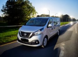 2021 (21) NISSAN NV300 TEKNA DCI LWB AUTO 170BHP DIESEL CREW VAN