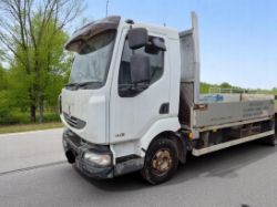 2010 RENAULT MIDLUM 7.5 TONNE DROPSIDE RIGID TRUCK