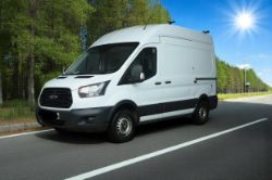 2018/67 FORD TRANSIT MWB L2H3 PANEL VAN – 101,000 MILES – MANUAL – DIESEL – EURO 6 – 150KG CRANE