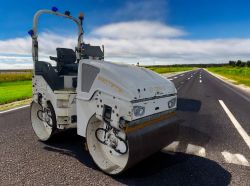 2015 BOMAG BW138 AD-5 TWIN DRUM ROLLER – 3066 HOURS