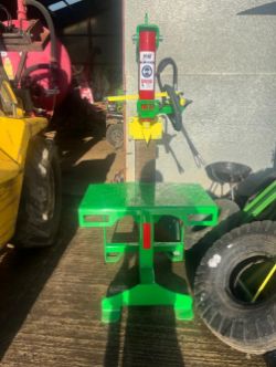 NEW LOG SPLITTER