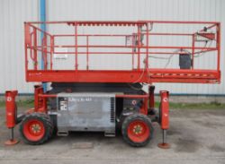 2014 SKYJACK SJ6832 SCISSOR LIFT ACCESS PLATFORM