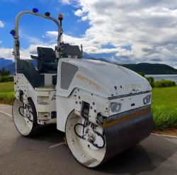 2015 BOMAG BW138 AD-5 TWIN DRUM ROLLER
