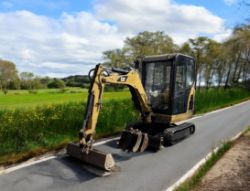 2009 CATERPILLAR 301.8C 1.8T MINI EXCAVATOR | 3 BUCKETS | FULL CAB | 3,890 HOURS