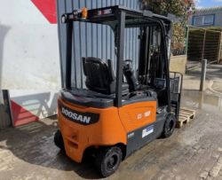 DOOSAN B18X-7P 1.8T ELECTRIC FORKLIFT – 2022
