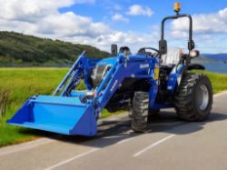 SOLIS S26 26HP COMPACT TRACTOR WITH FRONT END LOADER