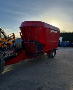 JF STOLL 18 DIET FEEDER