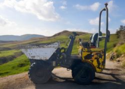 2004 TEREX HD1000 1 TONNE HI-TIP DUMPER