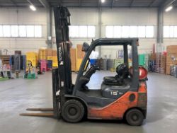 TOYOTA LPG FORKLIFT - 2015 MODEL - 02-8FGF15
