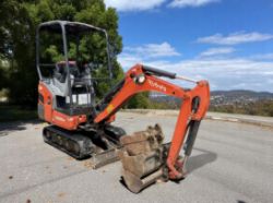 KUBOTA KX015-4 1.5T MINI EXCAVATOR – 2017