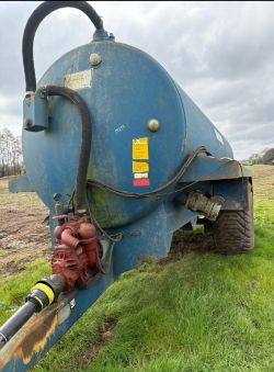 MARSTON 3000-GALLON TANKER
