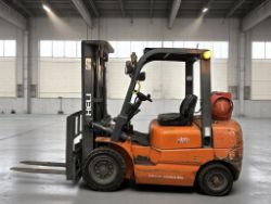 HELI LPG FORKLIFT - 2005 MODEL - HFG25