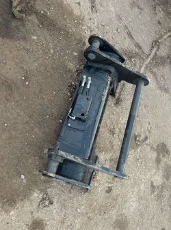 BRAND NEW MANITOU HYDRAULIC HEADSTOCK