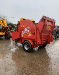TEAGLE TOMAHAWK 8500 STRAW CHOPPER