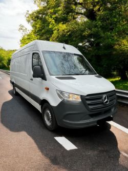 2018 MERCEDES-BENZ SPRINTER 311 CDI PANEL VAN – 2143CC – MANUAL – 2 SEATS