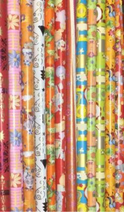 X 60 WRAPPING PAPER GIFT WRAP ROLL PRESENT. 13 ASSORTED DESIGNS M 2 X 0,70