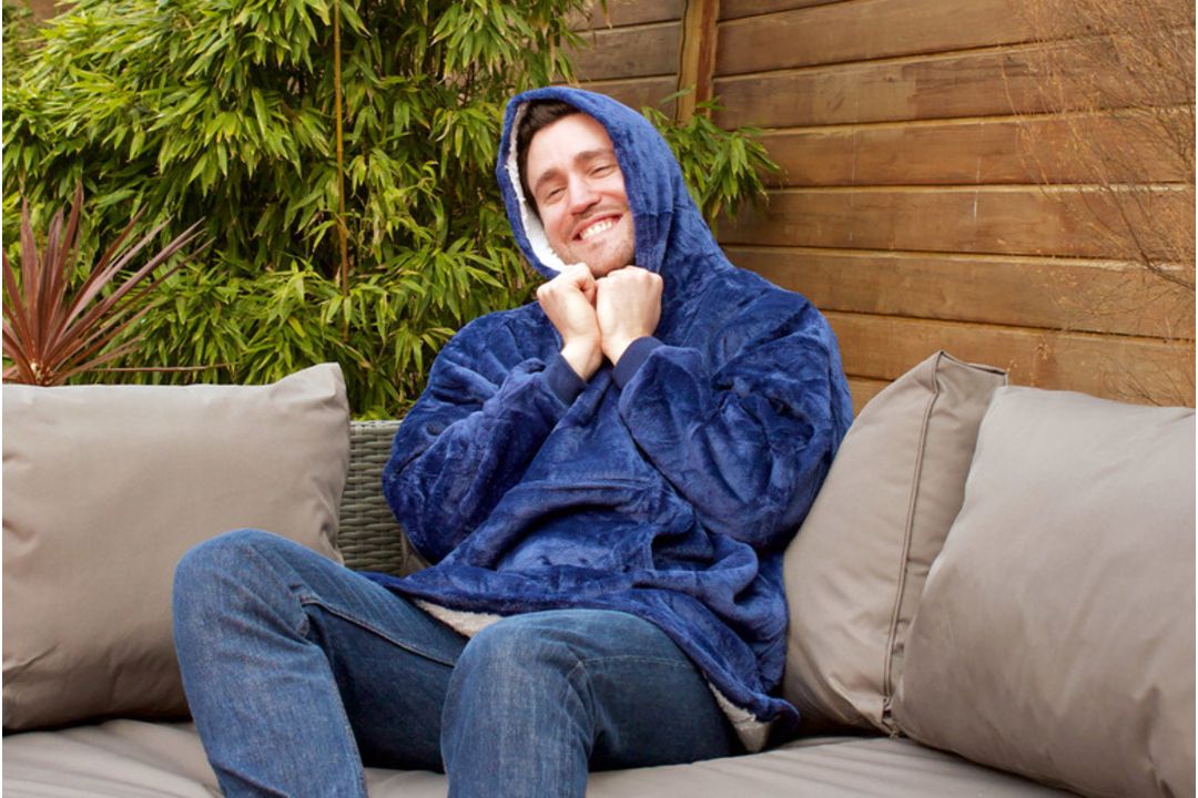 FREE DELIVERY - HOODED SNUGGLE BLANKET - BLUE(AQA-00115) - Image 3 of 3