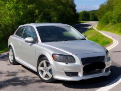 2010 VOLVO C30 1.6D DRIVE R-DESIGN 2DR – 128,847 MILES >>--NO VAT ON HAMMER--<<