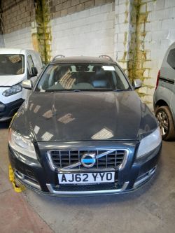 2013 VOLVO V70 R-DESIGN D4 MANUAL ESTATE VEHICLE - NO VAT ON HAMMER