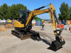 2021 SANY SY35U 3.8T MINI EXCAVATOR – 2284 HOURS, QUICK HITCH, A/C