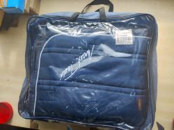 MARK TODD EQUESTRIAN L W 300D POLYESTER STABLE RUG - NAVY - 5'6