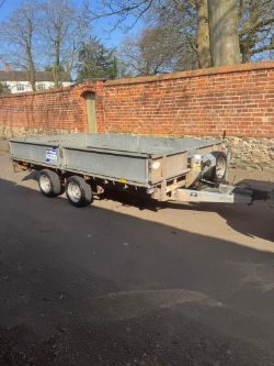 IFOR WILLIAMS LM126G DROPSIDE FLATBED TRAILER (NO VAT ON HAMMER)