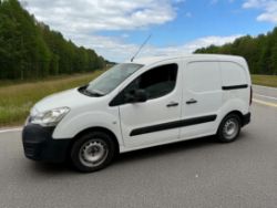 2017 PEUGEOT PARTNER 625 SE 1.6 BLUEHDI 75 – PANEL VAN – 125,000 MILES